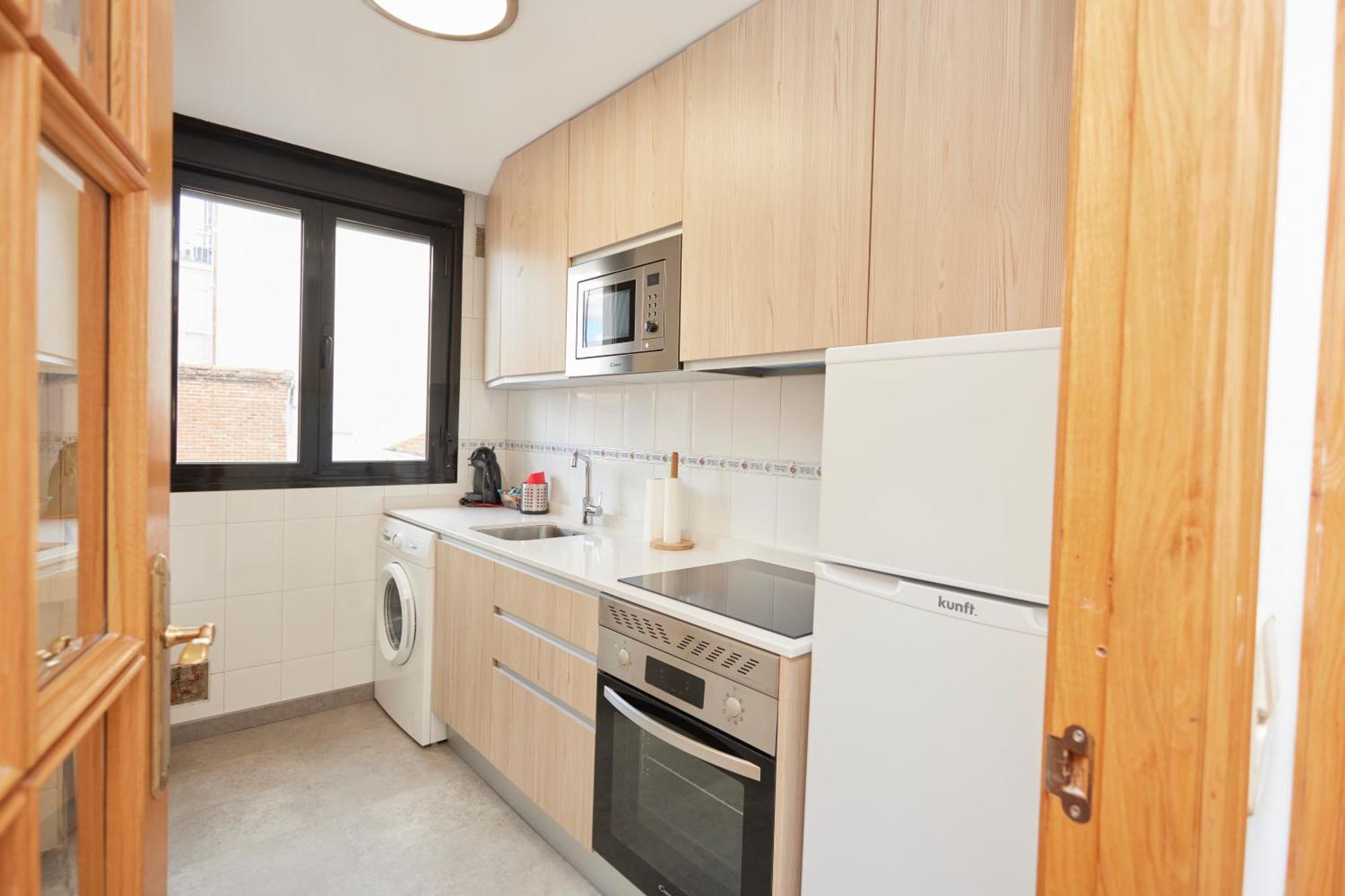 Alojamiento Santa Rosa Madrid Exterior photo